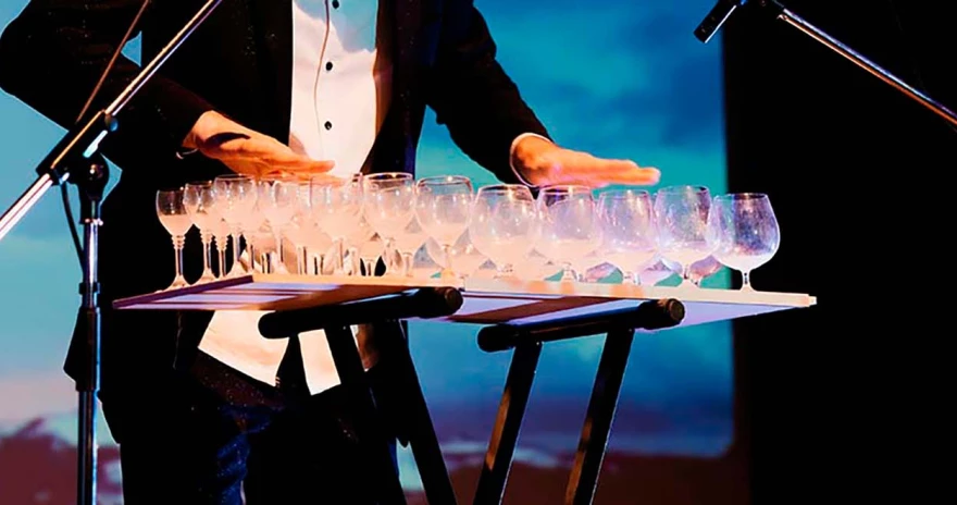 «Романтический вечер при свечах. Стеклянная арфа, орган, голос»